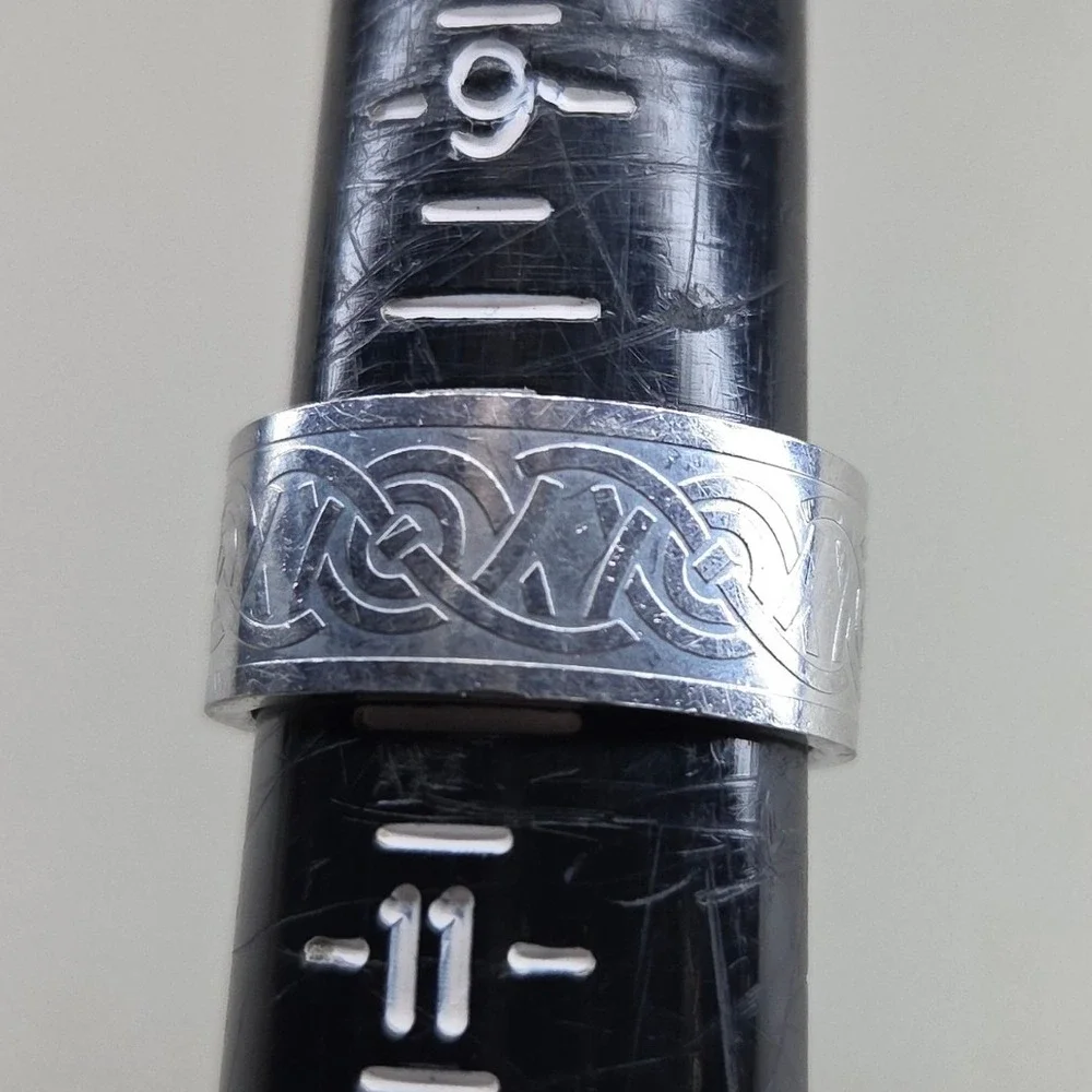 Celtic Knot Etched Band‎ Ring Silver Tone Metal Size 10 Unisex Wide Band